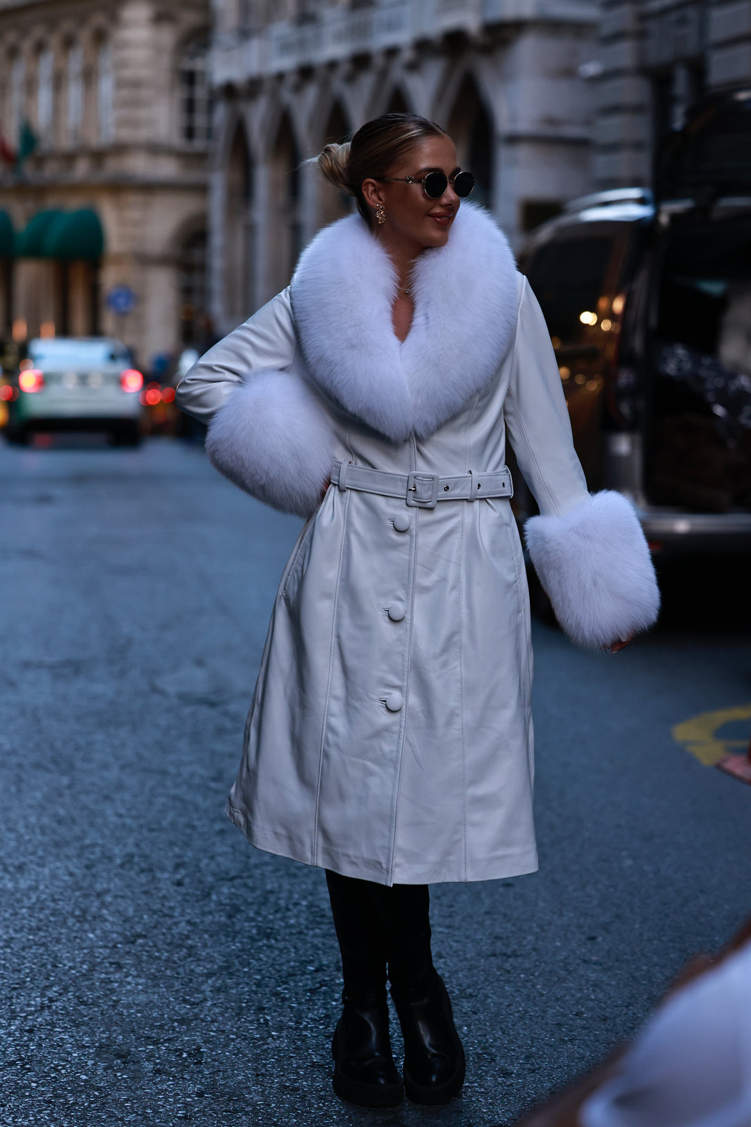 Kabát Leather biela